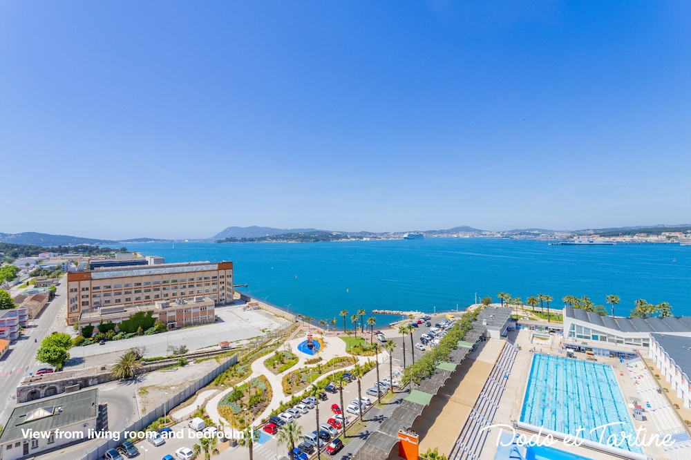 Sea view 3 bedroom with AC and parking - Dodo et Tartine
