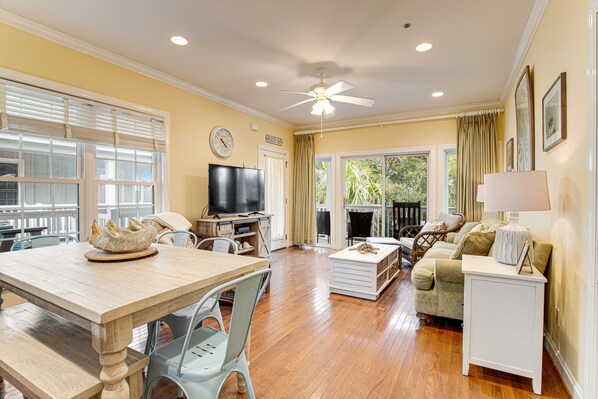 Televisión y reproductor de DVD 