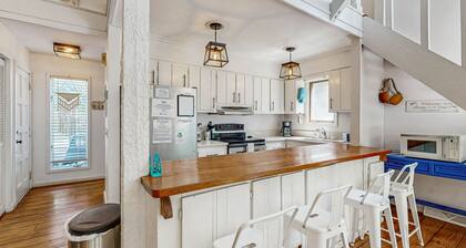 Inviting Dog-Friendly Home w/Free WiFi, Private W/D, & Central A/C
