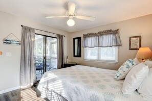 4 makuuhuonetta, silitysrauta/-lauta, internet, vuodevaatteet