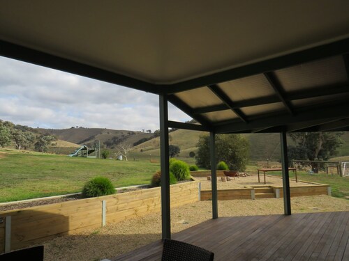 Bonnie Valley Retreat - Rural Bonnie Doon Property
