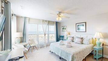 6 camere, ferro/asse da stiro, Wi-Fi, lenzuola