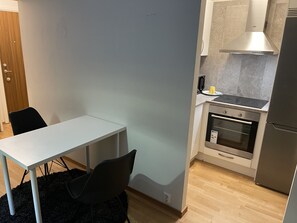Fridge, microwave, oven