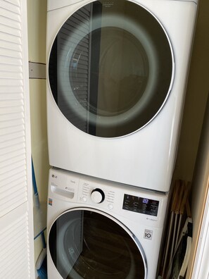 Interior - Hampton Bays Family Summer Home (Hampton bays)