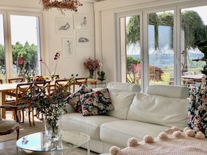 Villa, Mehrere Betten | Wohnzimmer