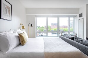 Fer et planche à repasser, Wi-Fi, draps fournis