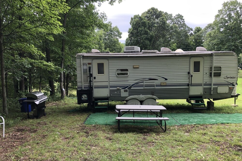 Couples Getaway - Hilltop Valley View Retreat AMAZING NATURE & VIEWS