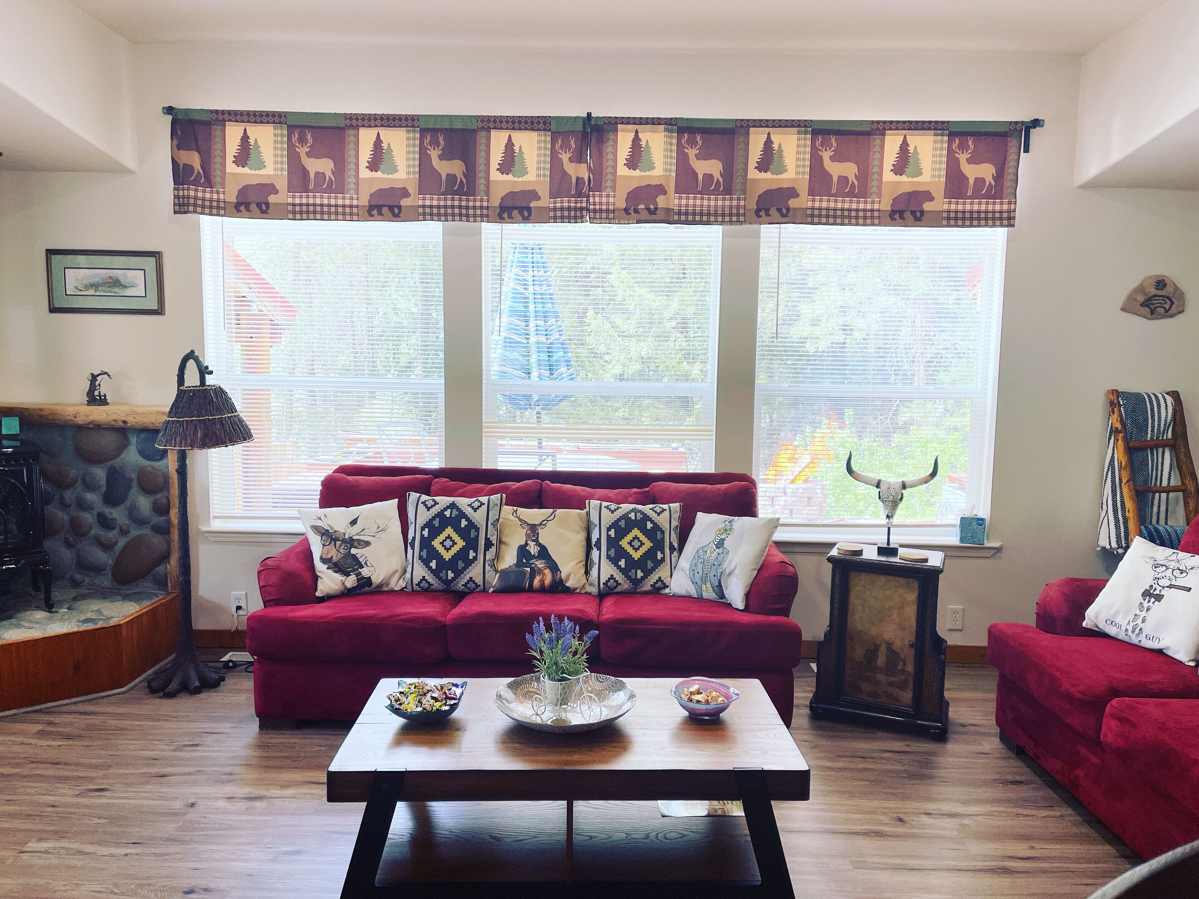 Mountain Gem Cabin ★ Hot Tub ★ Leavenworth