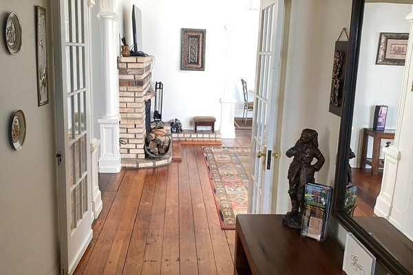 5 chambres, fer et planche à repasser, lit parapluie, Wi-Fi gratuit