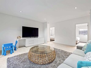 TV, offices