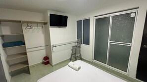 Habitación doble estándar | Ropa de cama hipoalergénica, wifi gratis y ropa de cama 