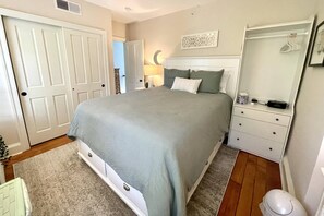 5 chambres, bureau, fer et planche à repasser, accès au Wi-Fi (inclus)