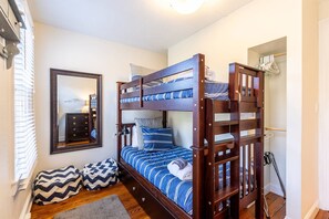 Unclassified image, 2 of 50, button