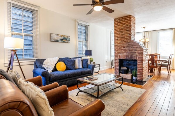 Luokittelematon kuva, 1 kautta 50, painike