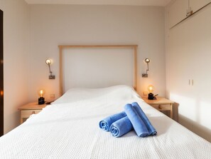 2 slaapkamers, een strijkplank/strijkijzer, gratis internet