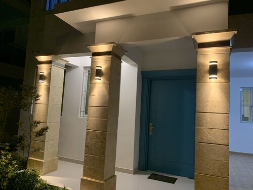 The White House in Gulabo