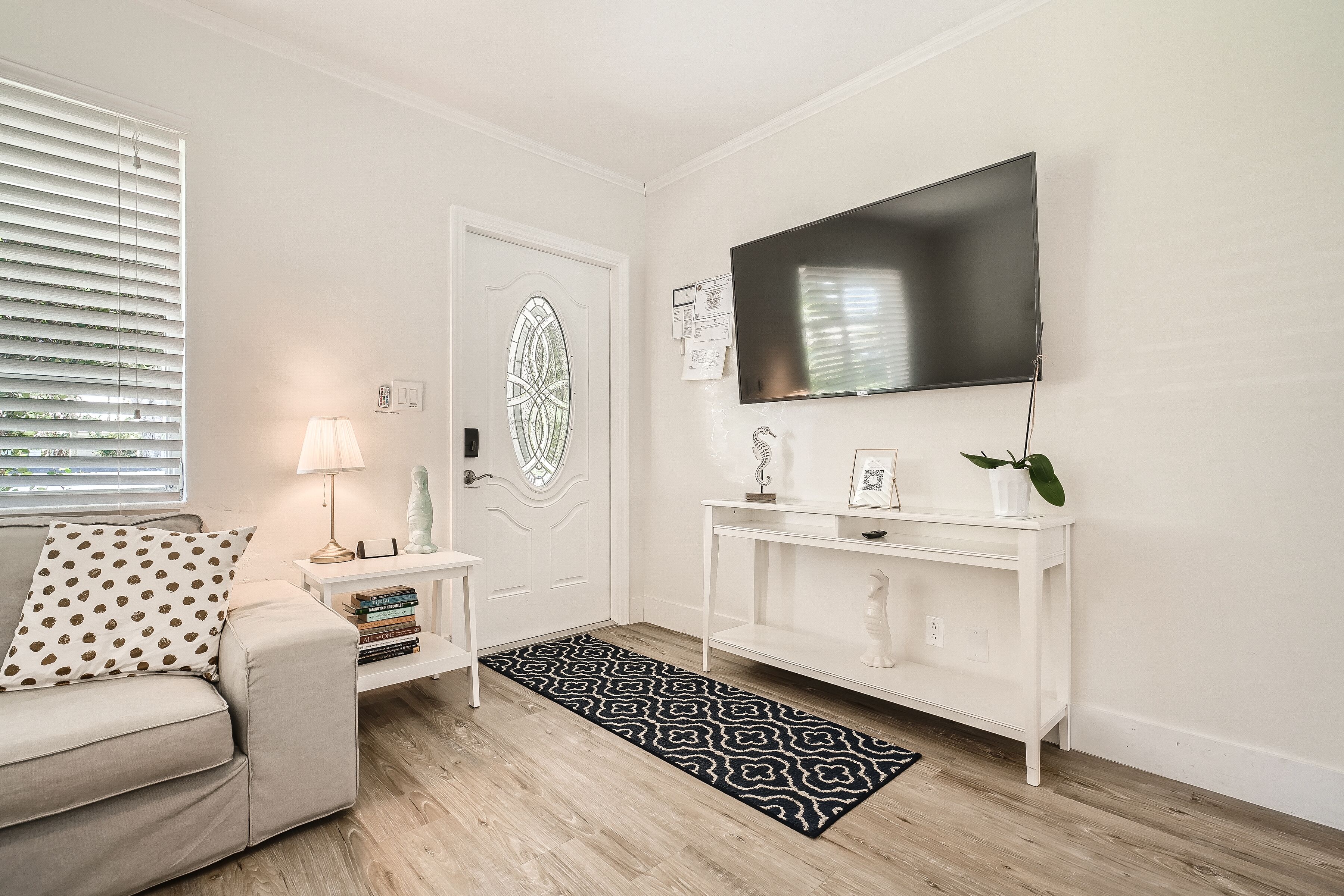 Lighthouse Point Beach Home: 10 min to beach 🏖️, sleeps 10, pool 🏊‍♀️, golf, pickle🎾