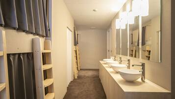 Shared Mixed Dormitory, Non smoking | Soundproofing, free WiFi, bed sheets
