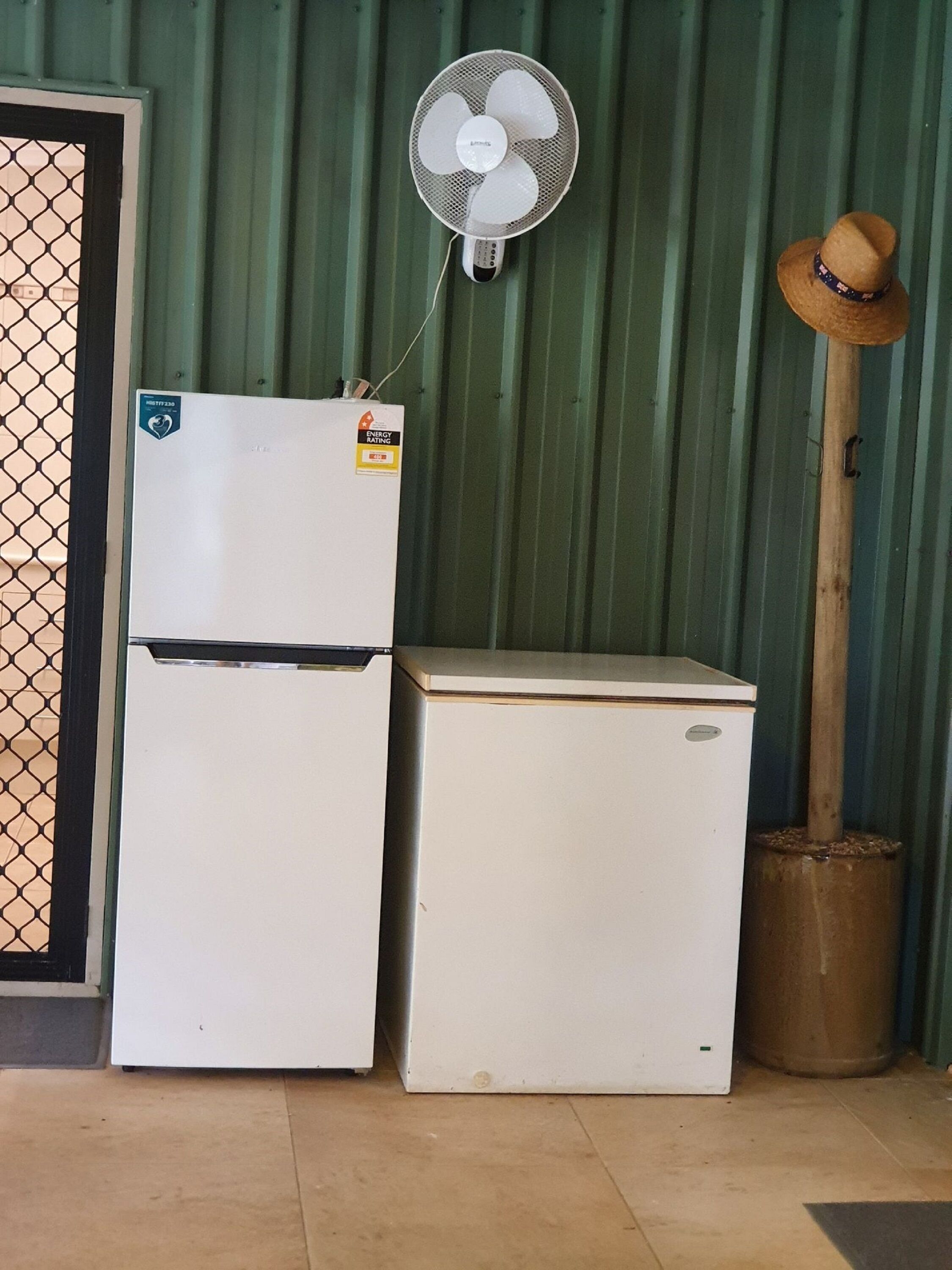 Curlew Lodge -1 road back from beach. Limited WiFi is now available — image 25