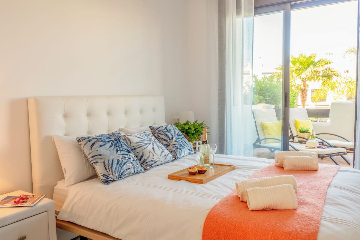 Family Apartment, Multiple Bedrooms, 2 Bathrooms (Sunset Golf Groundfloor Pool Estepona) | 2 bedrooms, laptop workspace, iron/ironing board, free WiFi