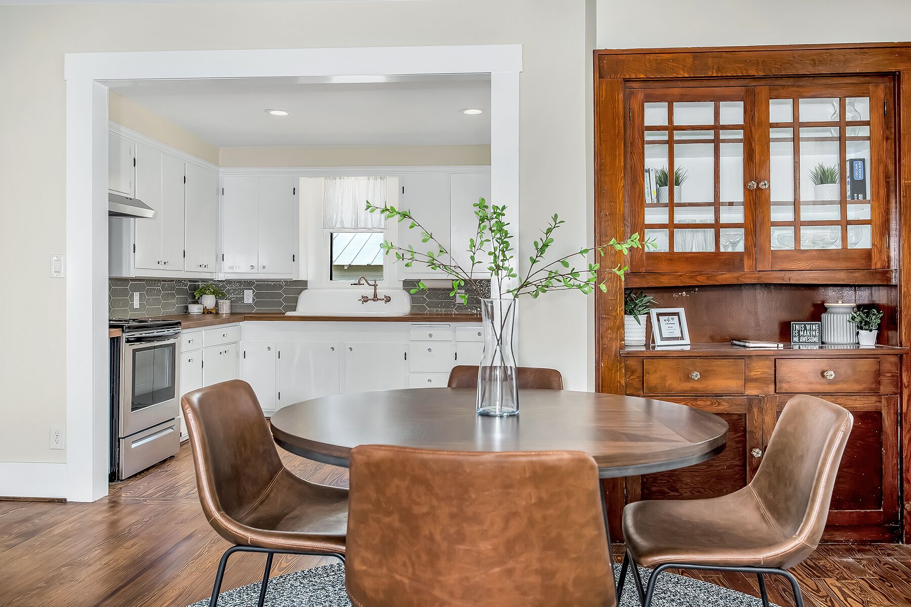 Margarete Haus | In Town | King Beds | BBQ Grill