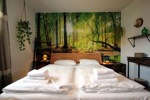 Unclassified image, 4 of 15, button