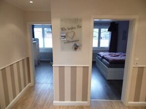 2 Schlafzimmer, Bügeleisen/Bügelbrett, Reisekinderbett, kostenloses WLAN