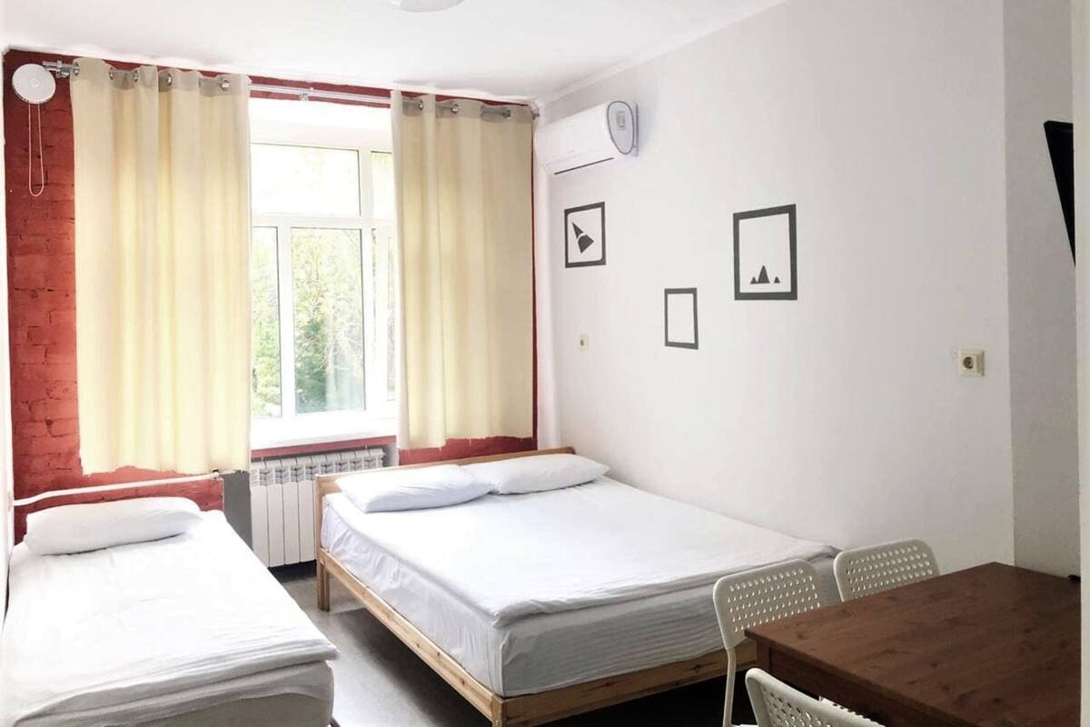 Superior-Dreibettzimmer | Schreibtisch, Bügeleisen/Bügelbrett, kostenloses WLAN, Bettwäsche