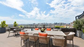 Terrasse sur le toit