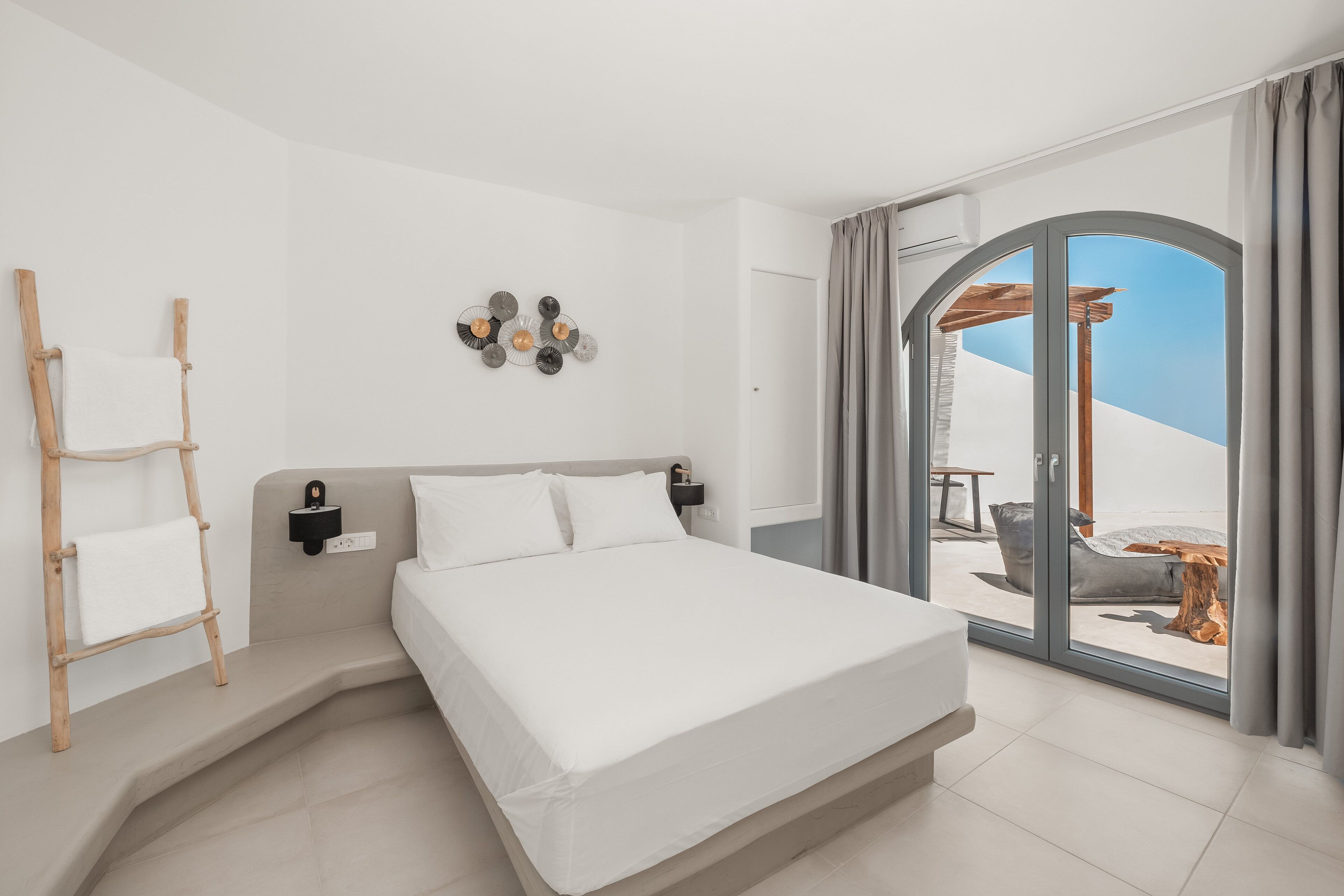 Photo - Oyster Luxury Suites
