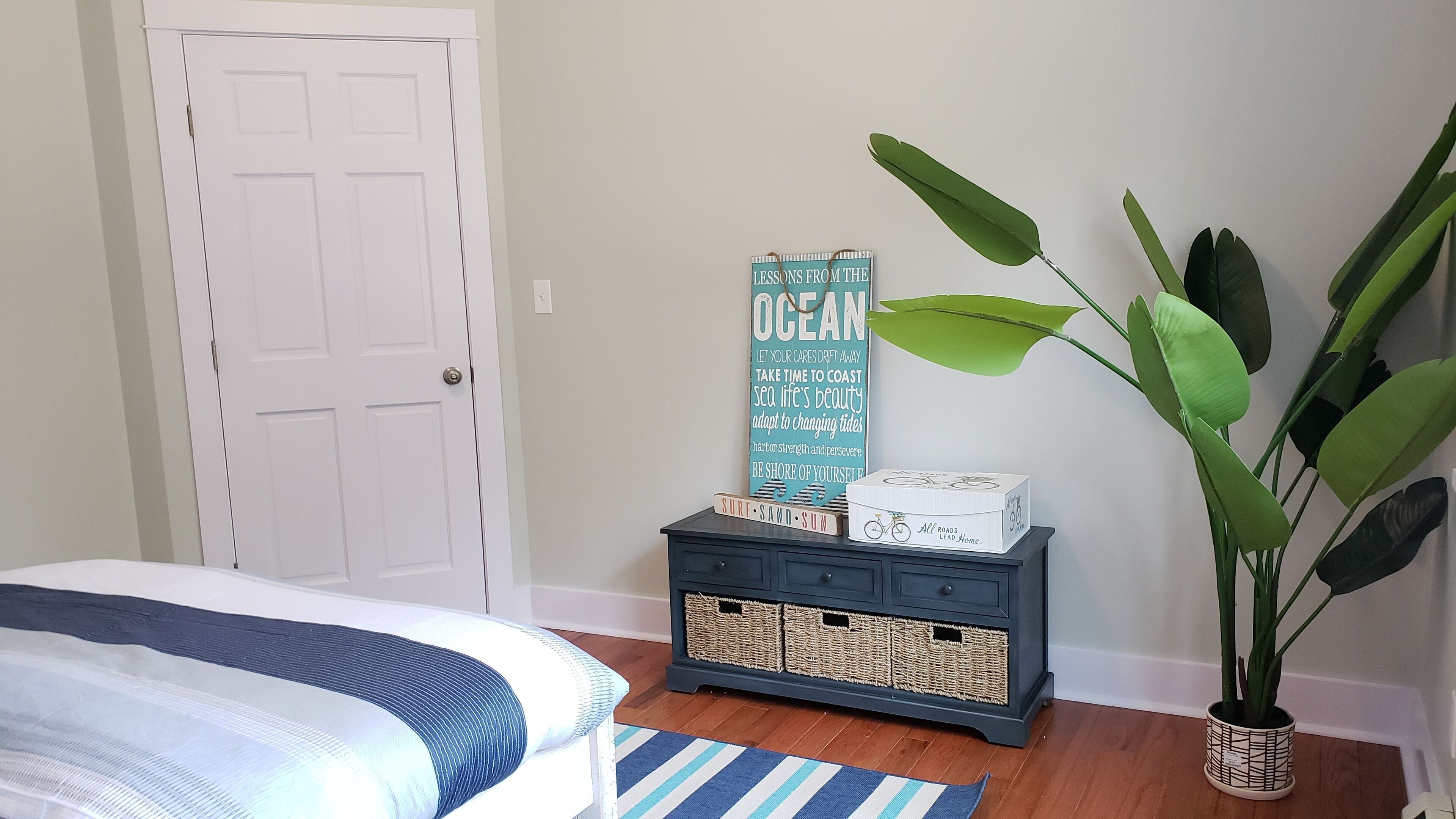 *NEW* - Saranac Oasis (4beds/3baths) w/parking