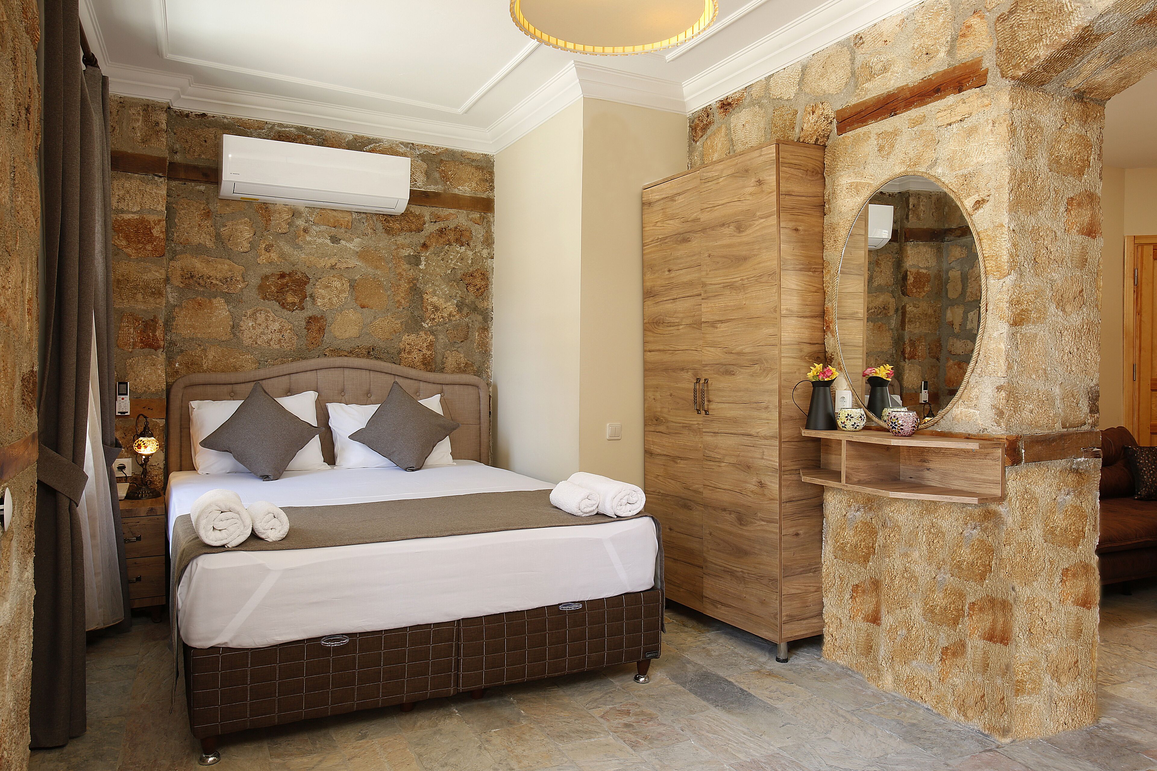 deluxe apartment | 1 bedroom, egyptian cotton sheets, premium bedding, in-room safe