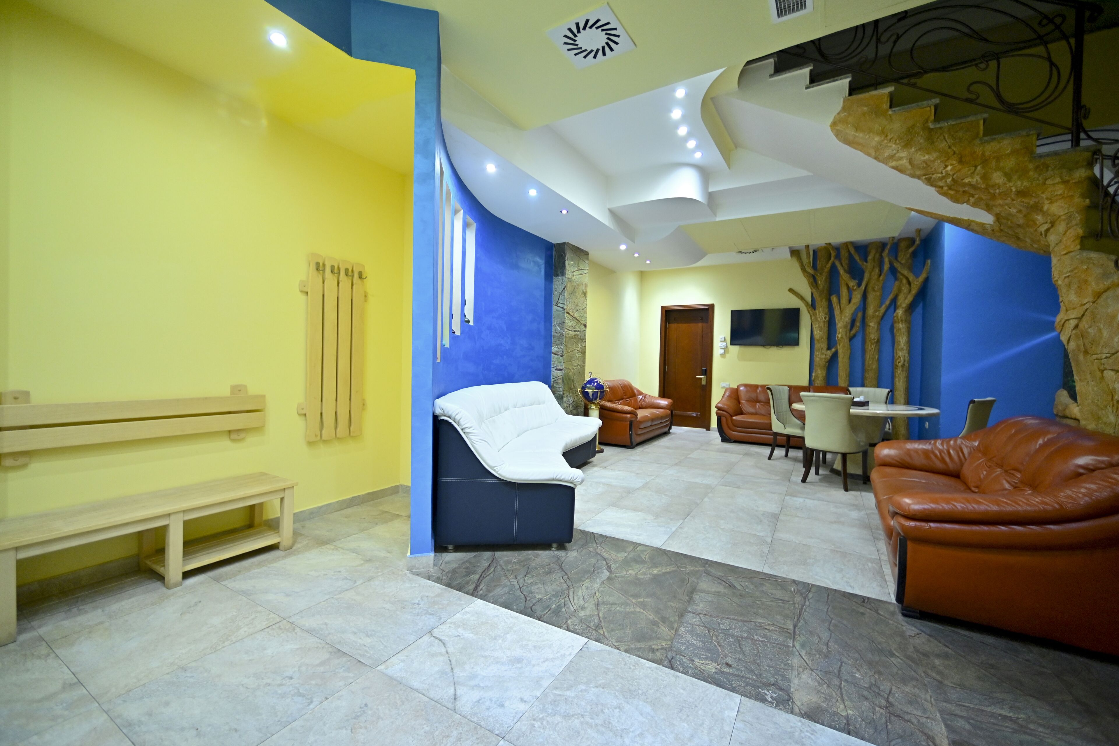 sauna, turkish bath/hammam