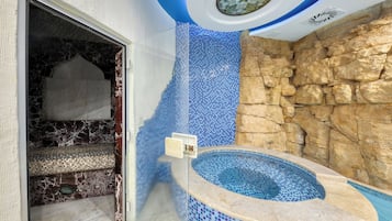 Sauna, Turkish bath/hammam