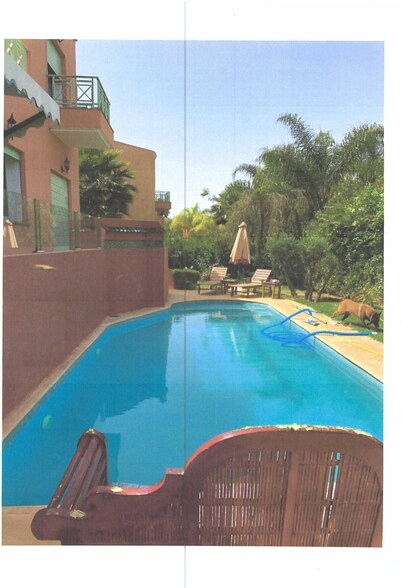 Villa Avec Piscine à Louer