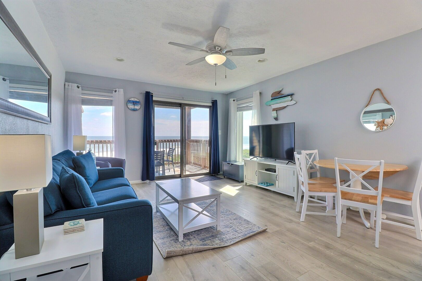 C304A Duck Tales * Oceanfront