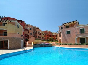 Outdoor pool - Nausicaa 13 (Santa Teresa Gallura)