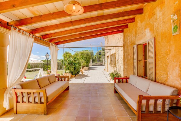 Terrace/patio - Finca Bielo for 8 people with swimming pool in Lloret (Lloret de Vistalegre)