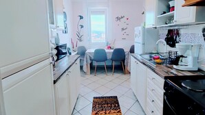 Unclassified image, 4 of 15, button - Cozy Seaside Retreat in Rijeka (Rijeka)