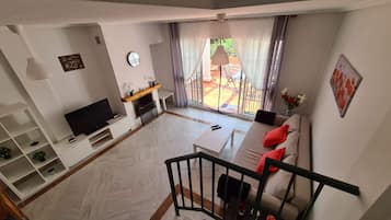 TV connectée, cheminée