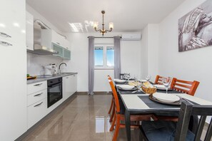 Essbereich im Zimmer