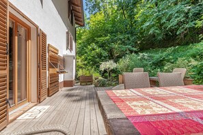 Family House, Multiple Bedrooms (House By The Stream) | Rooftop terrace - House By The Stream (Kanal)
