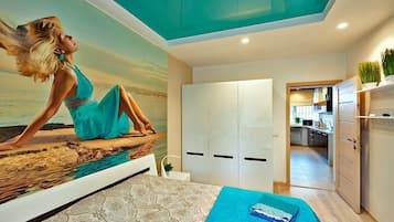 1 bedroom, desk, free WiFi