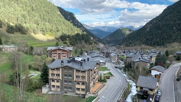 Eenvoudige studio | Uitzicht op de bergen