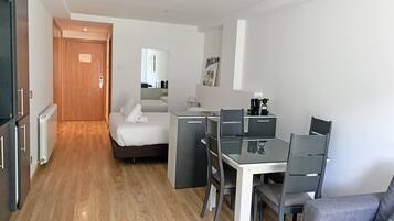 Basic-Studio | Esszimmer