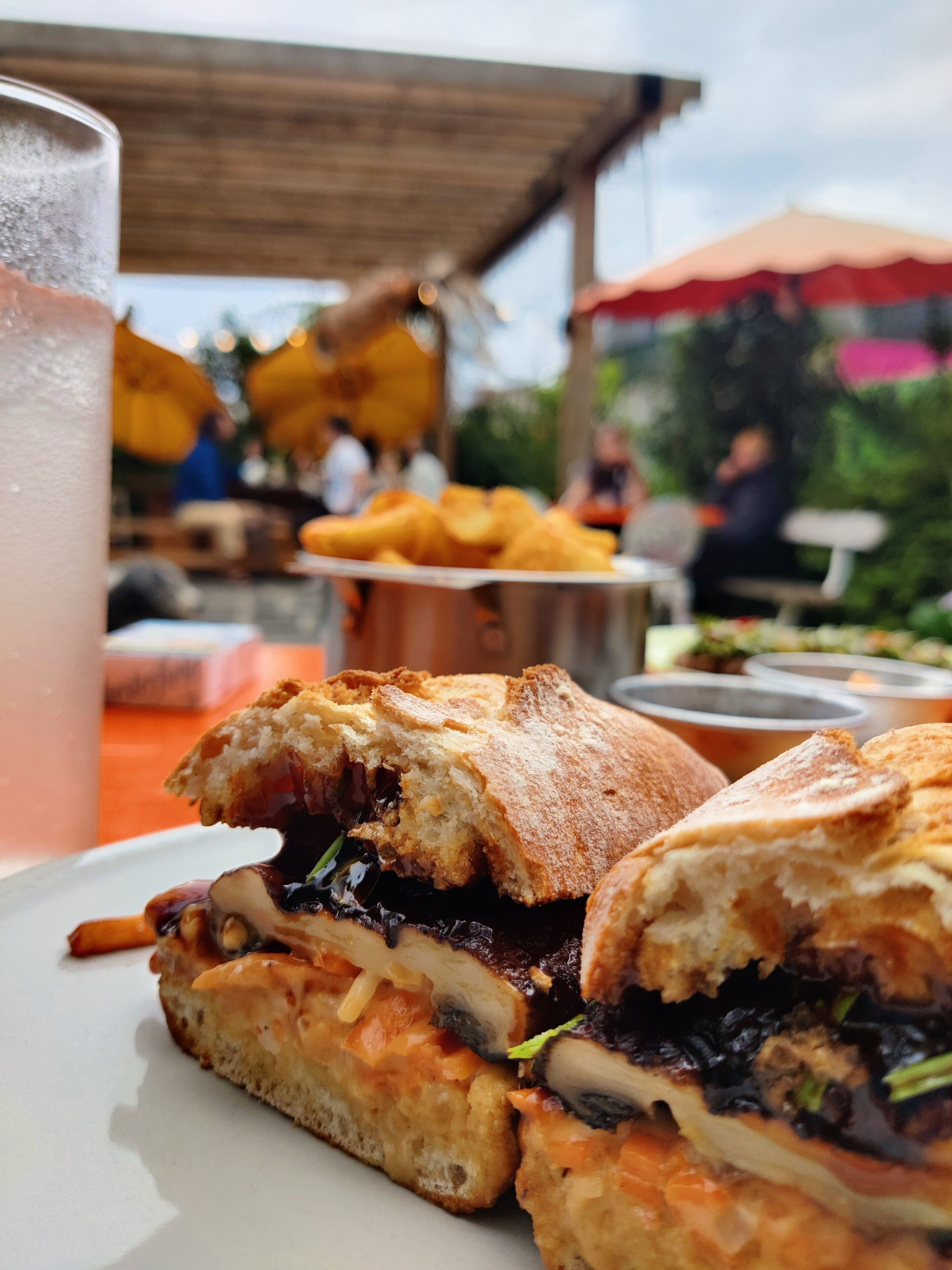 Foto - Out of the Blue