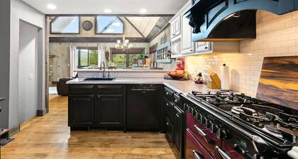 Lake Front Villa near Branson