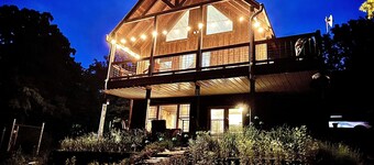 Lake Front Villa near Branson 