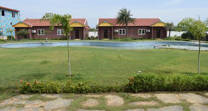 Navagiraga Resorts & Hotel