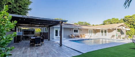 Außenpool, beheizter Pool